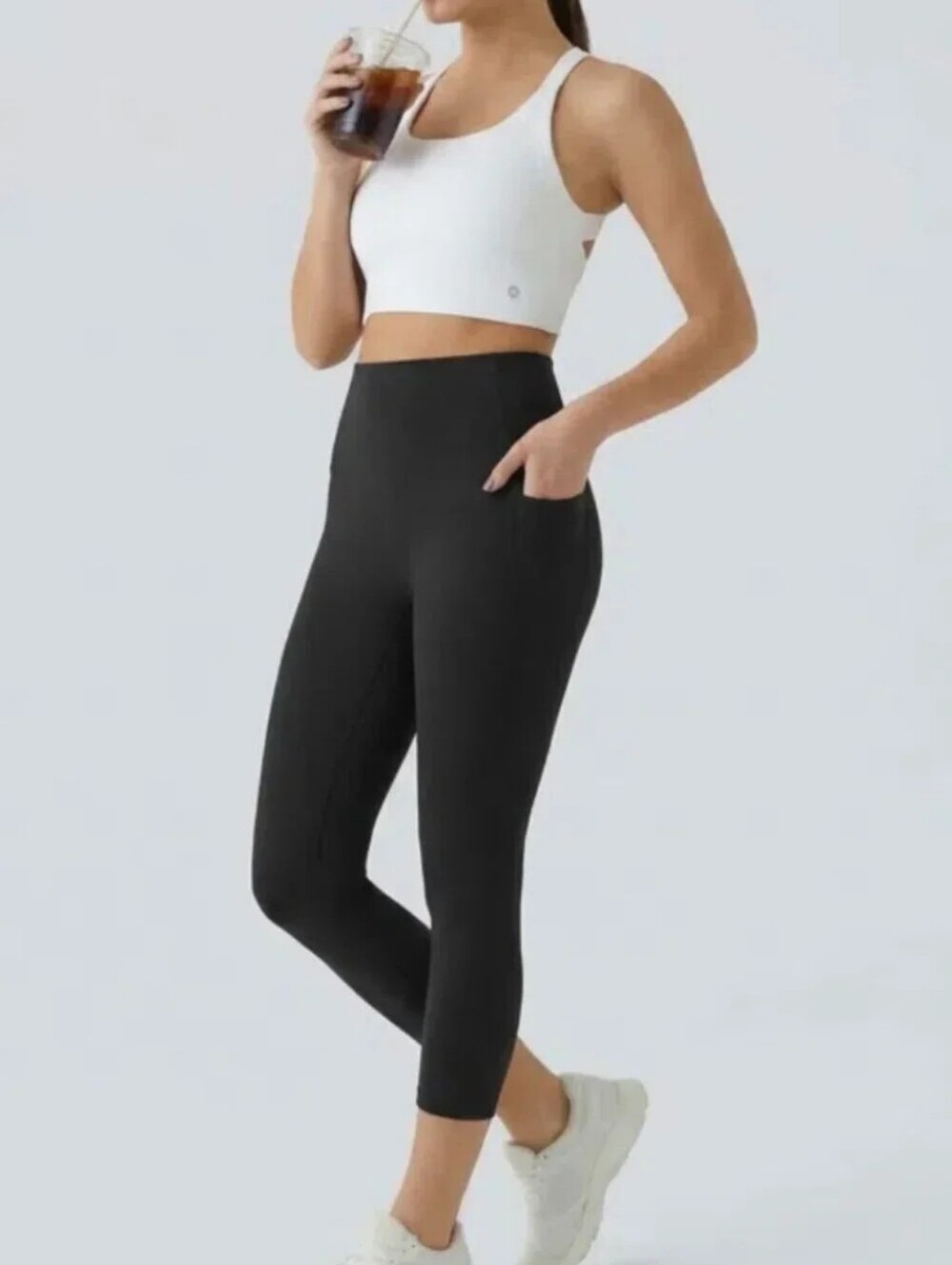 New Halara Ultra Sculpt High-Waisted 7/8 Leggings with Pockets Black Medium